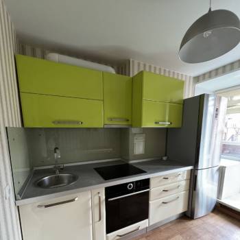 Продается 1-комнатная квартира, 32,4 м²