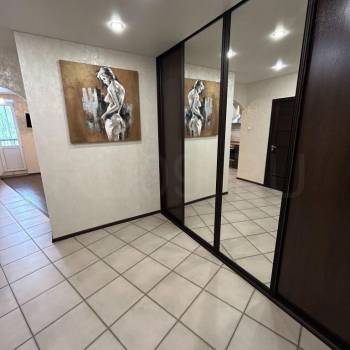 Продается 1-комнатная квартира, 45 м²
