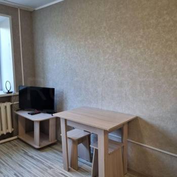 Продается 1-комнатная квартира, 17 м²