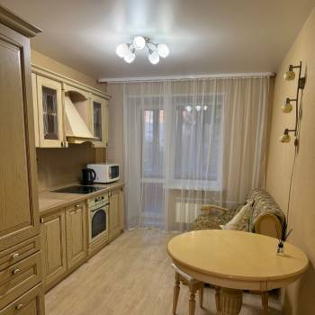 Сдается 1-комнатная квартира, 48,5 м²