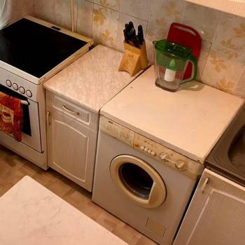 Продается Многокомнатная квартира, 61 м²