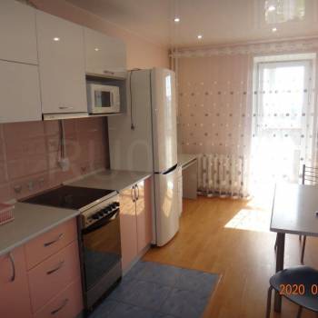 Продается 1-комнатная квартира, 35 м²