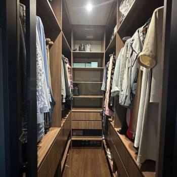 Продается 3-х комнатная квартира, 139 м²