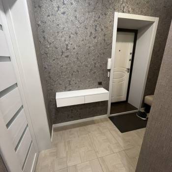 Продается 1-комнатная квартира, 40 м²