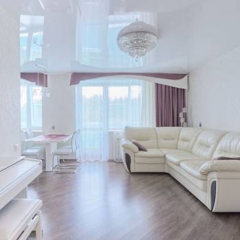 Продается Многокомнатная квартира, 78,2 м²