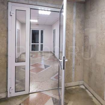 Сдается Нежилое помещение, 159 м²