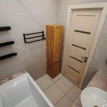 Продается 3-х комнатная квартира, 58 м²