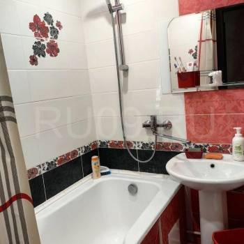 Сдается 1-комнатная квартира, 39 м²