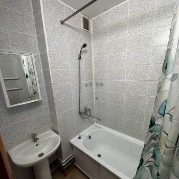 Сдается 1-комнатная квартира, 44 м²
