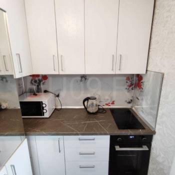 Продается 1-комнатная квартира, 18 м²