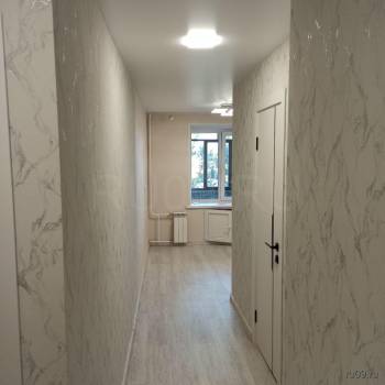Продается 1-комнатная квартира, 32 м²