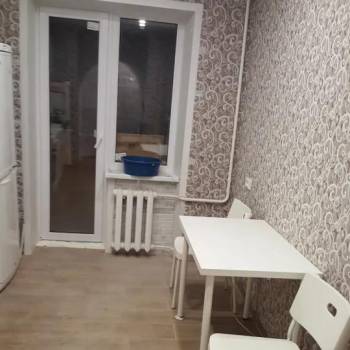 Сдается 2-х комнатная квартира, 42 м²