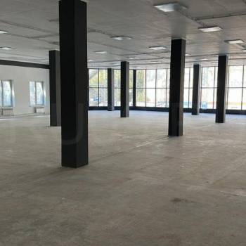 Сдается Нежилое помещение, 450 м²