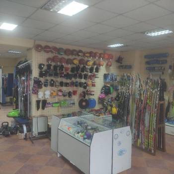 Сдается Нежилое помещение, 180 м²