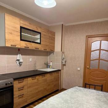 Сдается 2-х комнатная квартира, 62 м²