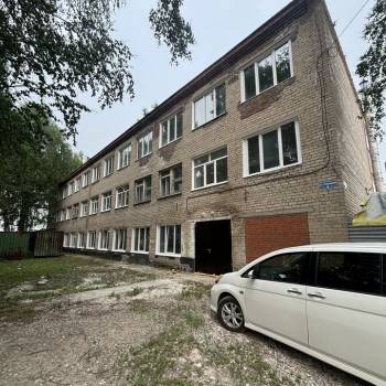 Сдается Нежилое помещение, 220 м²