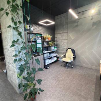 Сдается Нежилое помещение, 142 м²