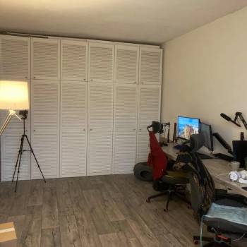 Продается 1-комнатная квартира, 36 м²