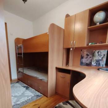 Продается 3-х комнатная квартира, 49,4 м²