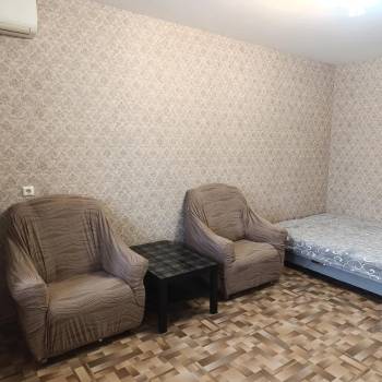 Сдается 1-комнатная квартира, 38,6 м²