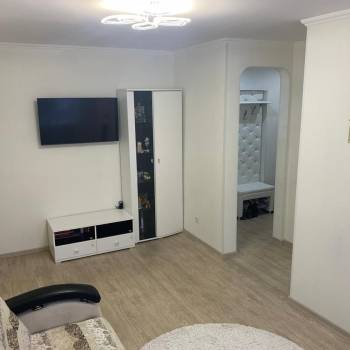 Продается 3-х комнатная квартира, 53 м²