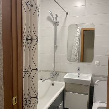 Сдается 1-комнатная квартира, 37 м²