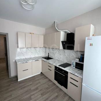 Сдается 2-х комнатная квартира, 60 м²