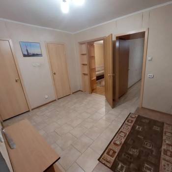 Сдается 1-комнатная квартира, 43 м²