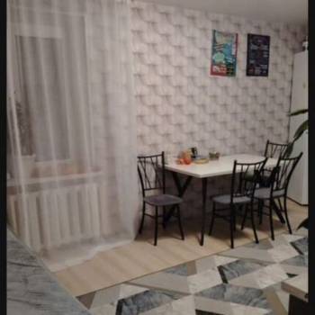Продается 3-х комнатная квартира, 63 м²
