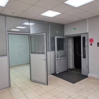 Сдается Нежилое помещение, 321 м²