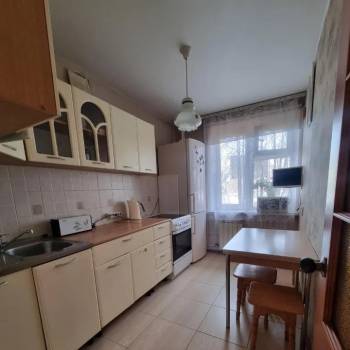 Сдается Многокомнатная квартира, 65 м²