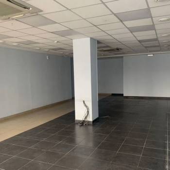 Сдается Нежилое помещение, 250 м²