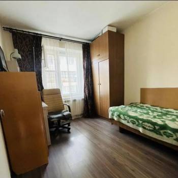 Продается Многокомнатная квартира, 77,7 м²