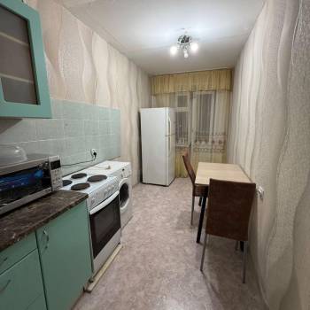 Сдается 1-комнатная квартира, 35 м²