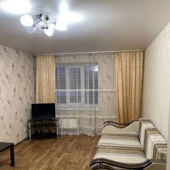 Сдается 2-х комнатная квартира, 64 м²