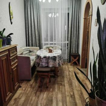 Продается 1-комнатная квартира, 55,4 м²