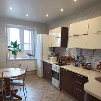 Продается 3-х комнатная квартира, 81 м²