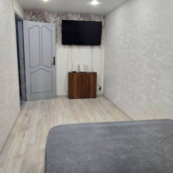 Сдается 2-х комнатная квартира, 42 м²