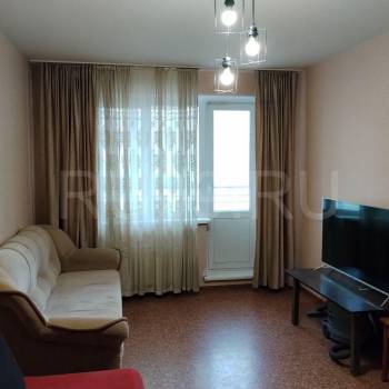 Продается 1-комнатная квартира, 36 м²