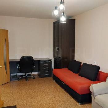 Продается 1-комнатная квартира, 36 м²