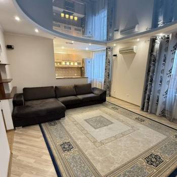 Сдается Многокомнатная квартира, 70 м²