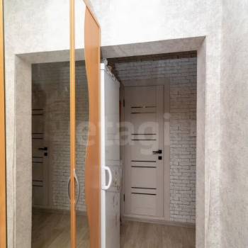 Продается 1-комнатная квартира, 38 м²
