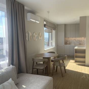 Сдается 1-комнатная квартира, 47 м²