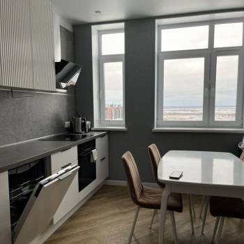 Сдается Многокомнатная квартира, 65 м²