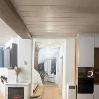 Продается Дом, 220 м²