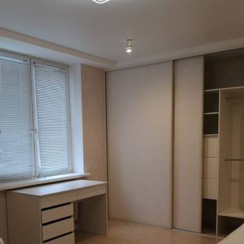 Сдается Многокомнатная квартира, 90 м²