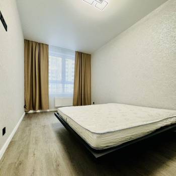 Сдается 1-комнатная квартира, 45,5 м²