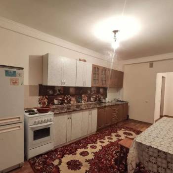 Сдается Многокомнатная квартира, 100 м²