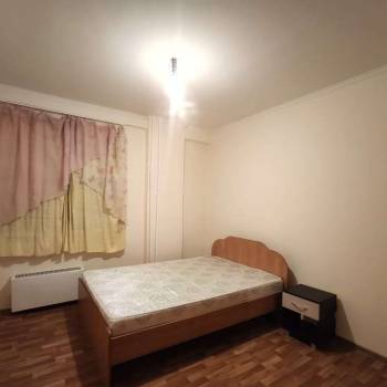 Сдается Многокомнатная квартира, 100 м²
