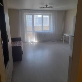 Сдается 1-комнатная квартира, 45 м²